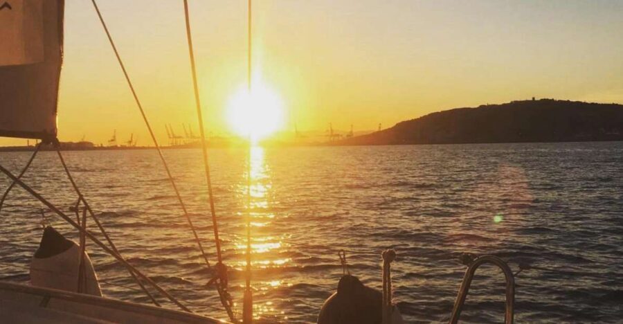 Brighton: Sunset Sailing Cruise with a Glass of Wine - Should you book this Brighton sunset sailing cruise?
