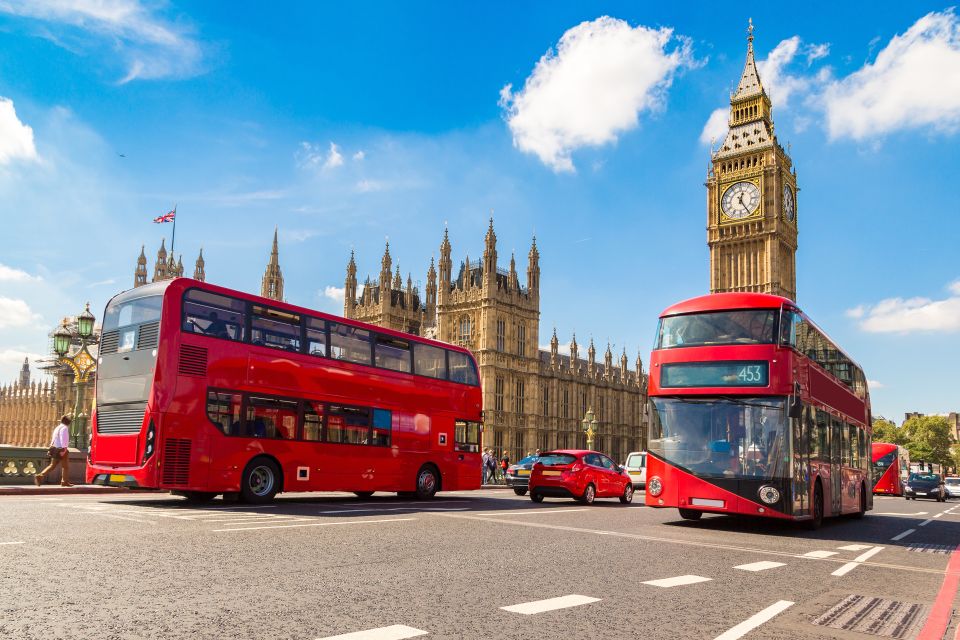 Buckingham Palace Exterior and Royal History Private Tour - Guide quality: the difference between seeing and understanding