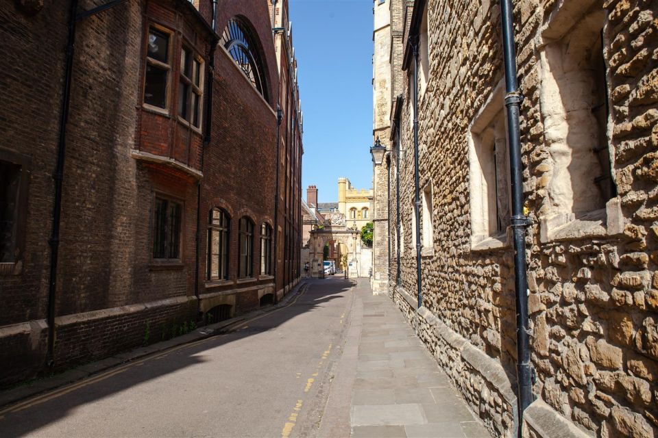 Cambridge: 2-Hour Private University Walking Tour - The oldest church and a major laboratory: Cambridge’s roots in institutions