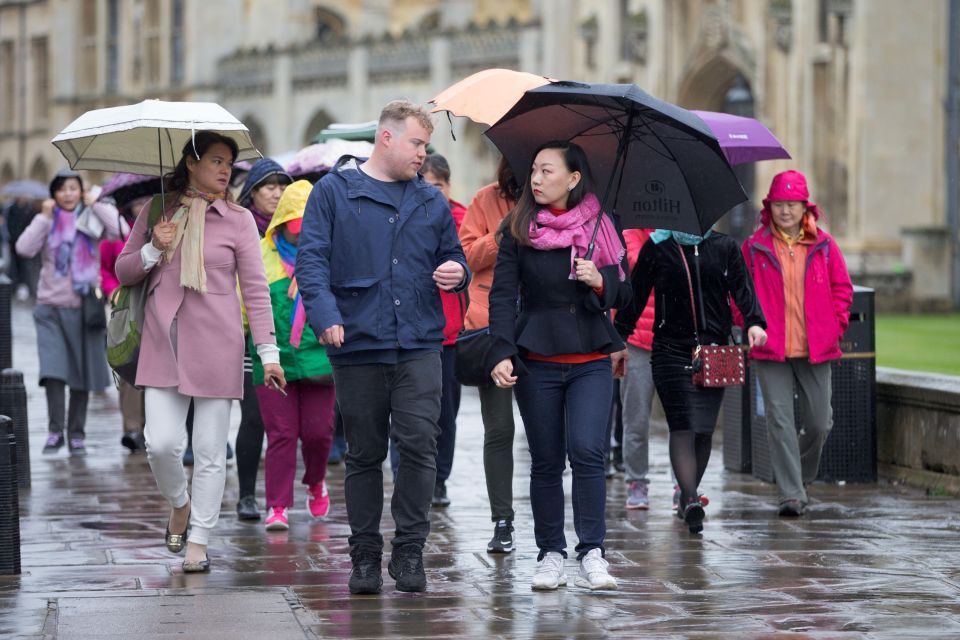 Cambridge: Chinese University Student-Guided Walking Tour - Wren Library and Great St Mary’s: Details That Reward Slower Looking