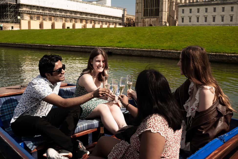 Cambridge: Punting Tour on the River Cam - Bridge of Sighs: the stop you’ll want to plan around for photos