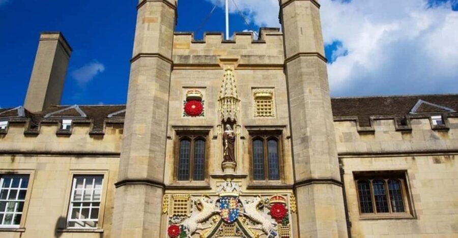 Cambridge: Sightseeing Walking Tour with a Local Guide - Private and Customizable: Why This Works Better Than a Group Shuffle