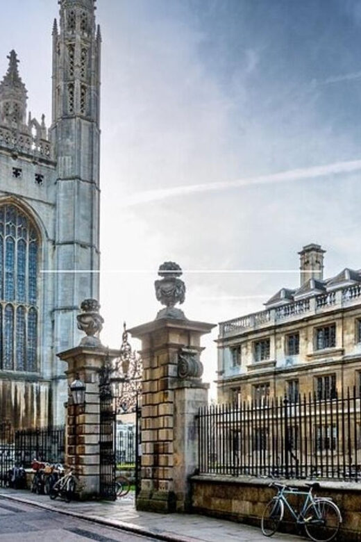 Cambridge: Sightseeing Walking Tour with a Local Guide - Historic Center Streets to College Spires: What You’ll Actually See