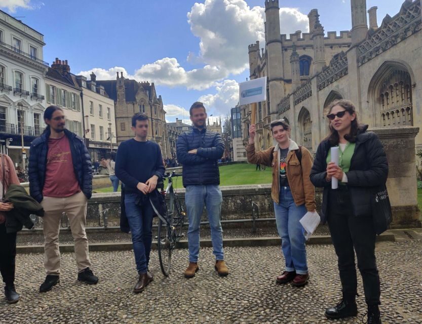 Cambridge: The Original Uncomfortable Cambridge™ Tour - The Corpus Clock: when a university symbol becomes a conversation starter