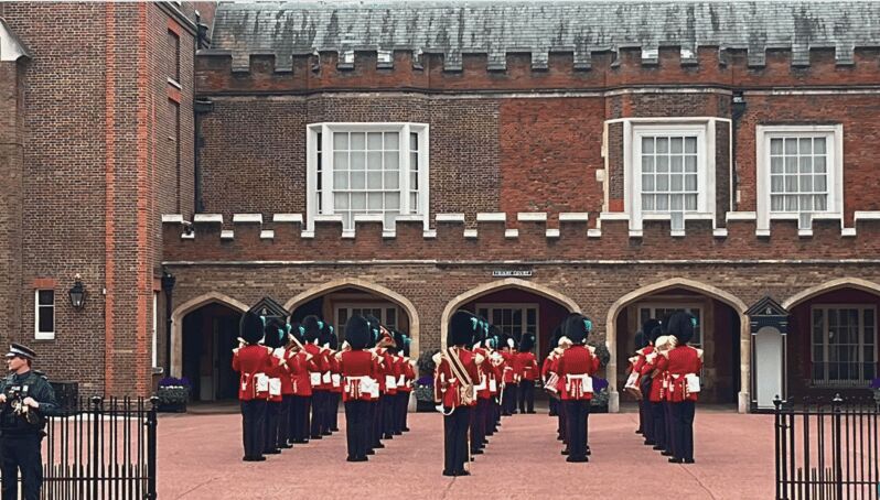 Changing of the Guard at Buckingham Palace - Why this Changing of the Guard walk feels worth your time