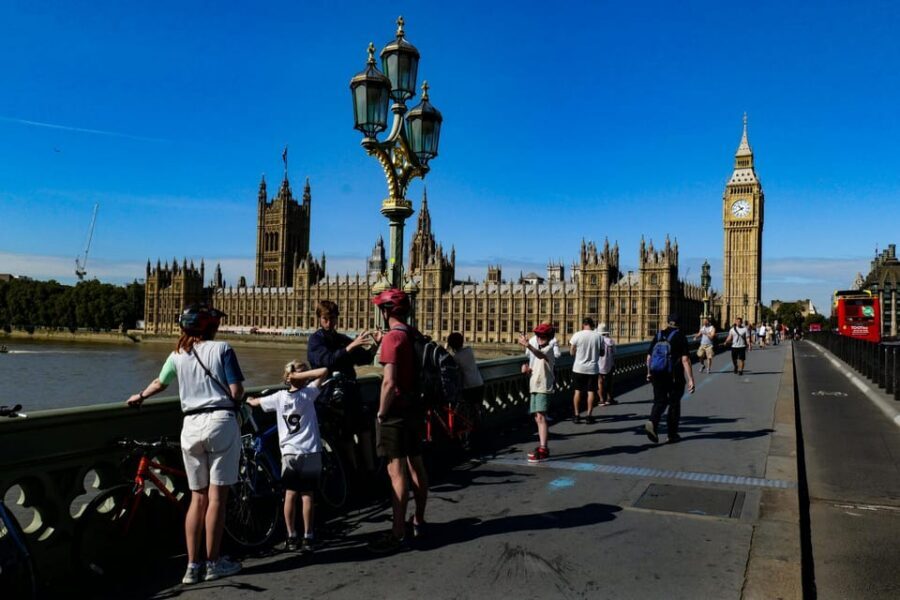 Destination London: E-Bike Tour - The Oval and an urban farm: a side of London you don’t expect