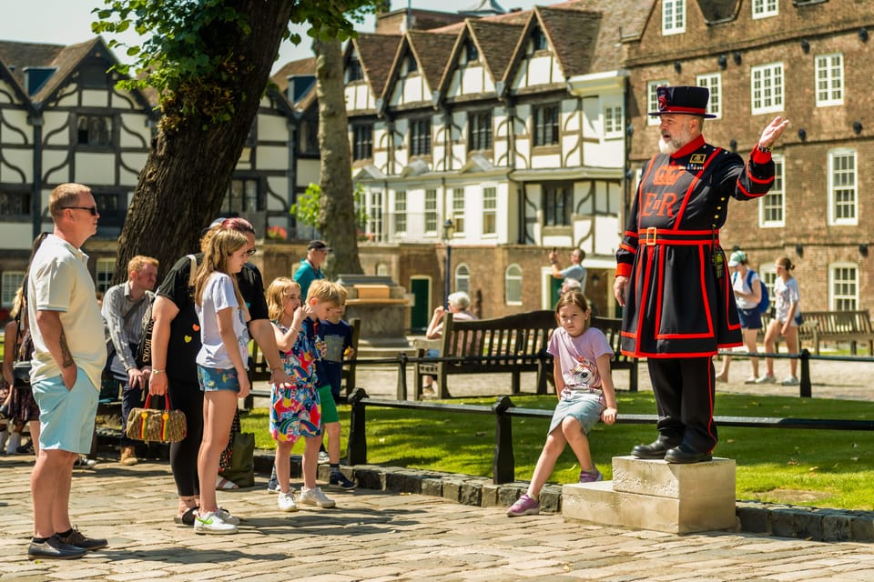 Exclusive Beefeater Meet & Greet at the Tower of London - Key things you should know before you go