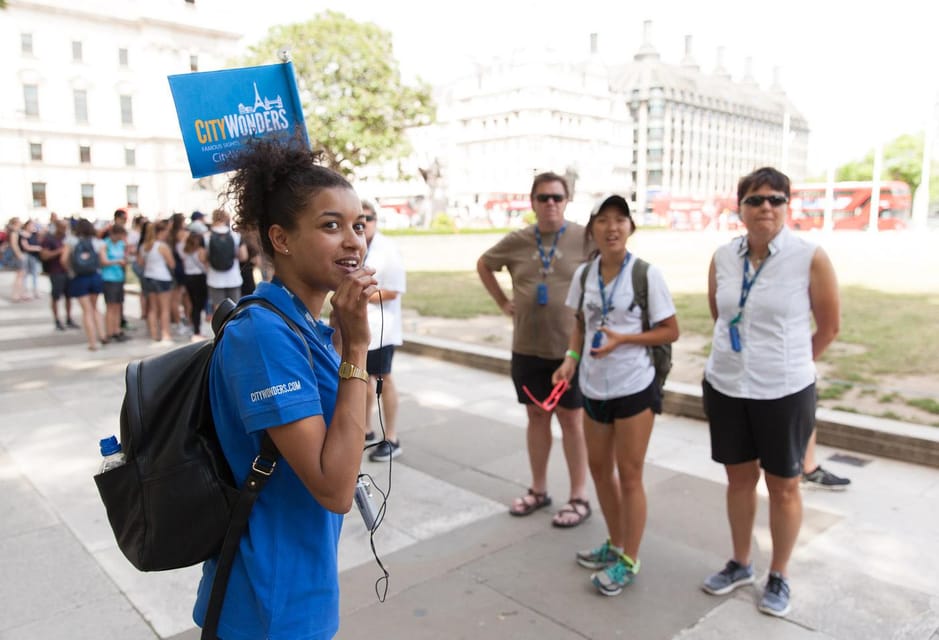 Exclusive Beefeater Meet & Greet at the Tower of London - Walking realities: what your body needs to know
