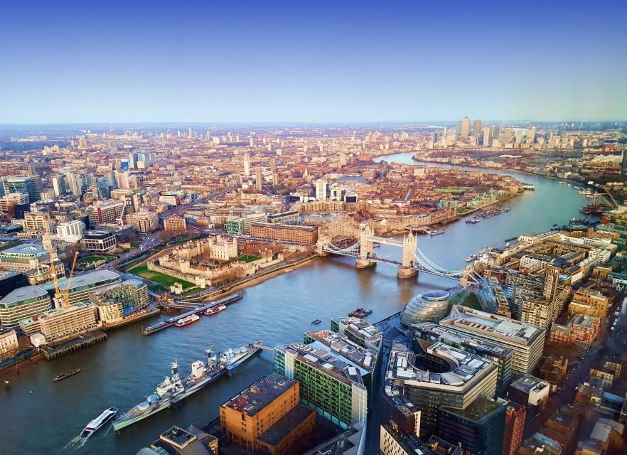Fast Track Churchill War Rooms and London Highlights Tour - The logistics that matter: where to meet and how to be on time