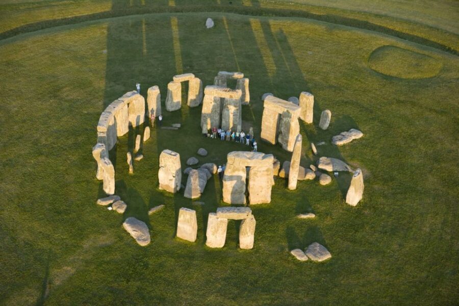 From Brighton: Stonehenge and Bath Full-Day Trip - Bath’s guided walking tour: Georgian streets, Roman hot springs, and key orientation