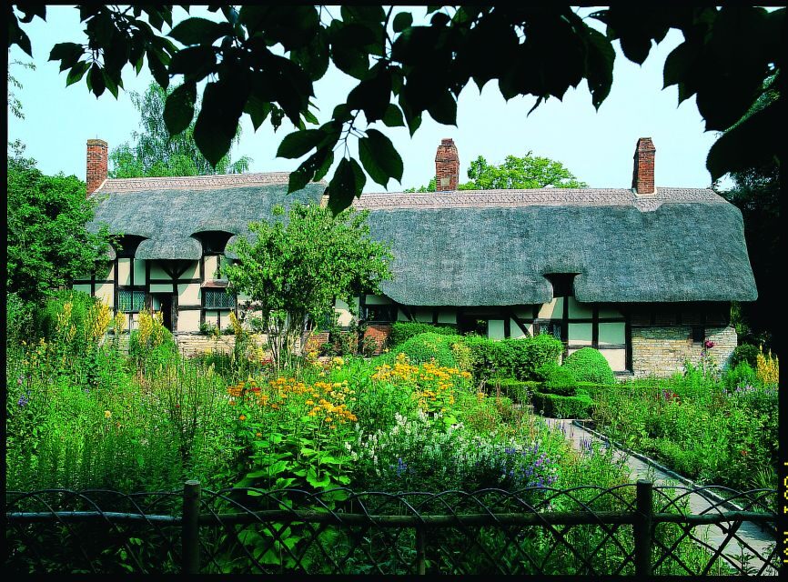 From Brighton: Stratford-upon-Avon & The Cotswolds Day Trip - Royal Shakespeare Theatre and Swan Theatre: How to Plan Your Time on the Ground