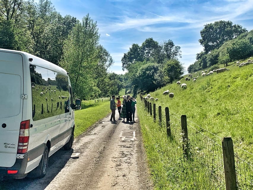 From Cambridge: Guided day trip to Stratford & The Cotswolds - Stratford-upon-Avon and the Cotswolds: a clever one-day pairing