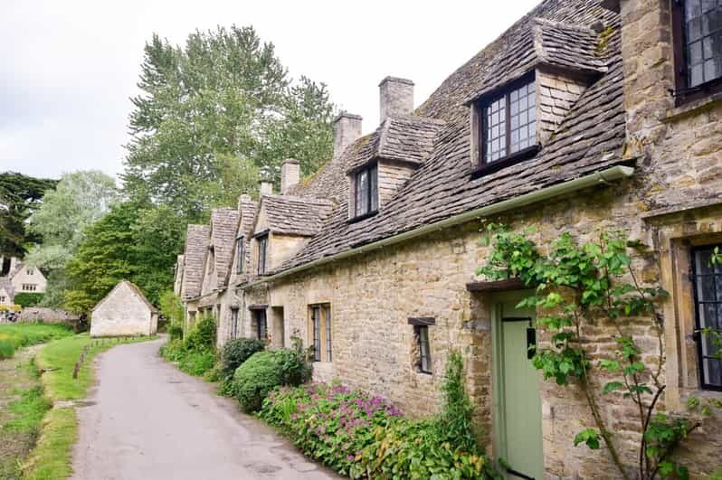From London: Cotswolds Villages Small Group Day Tour - Bibury in the Afternoon: A Beautiful Village With Room to Linger