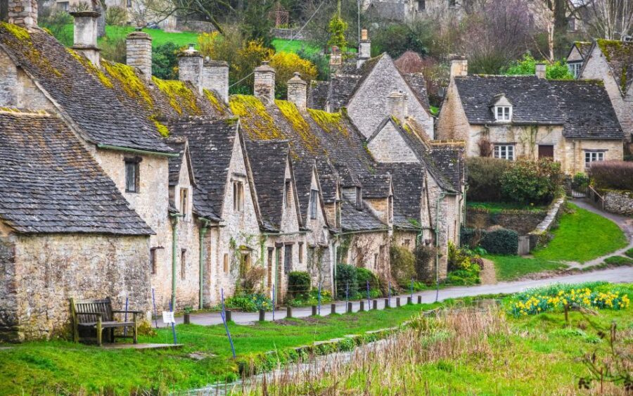 From London: Full-Day Cotswolds Small-Group Tour - Burford: Medieval Streets, Church Time, and Easy Photo Walking