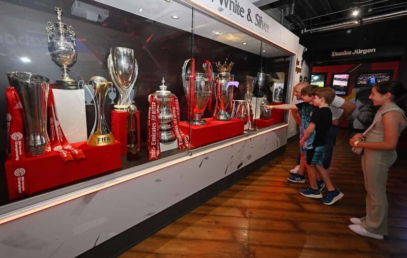 From London: Liverpool FC Stadium & Museum Rail Day Tour - Shankly Gates and the Albert Dock break: balancing football with Liverpool’s waterfront