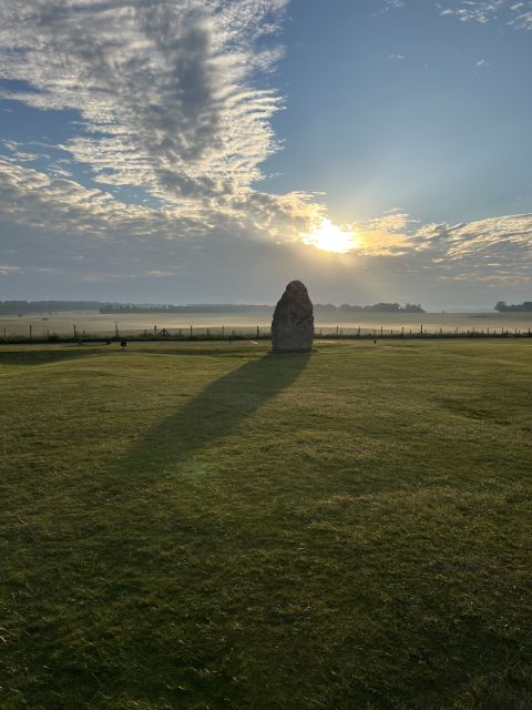 From London: Windsor Castle & Stonehenge Private Day Trip - Stonehenge at 1:30: Guided Explanations Plus Photo Time