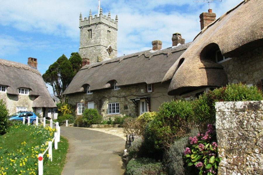 From Portsmouth: Isle of Wight Day Tour by Bus and Ferry - Price and Value: Is $106 a Fair Deal for One Day?