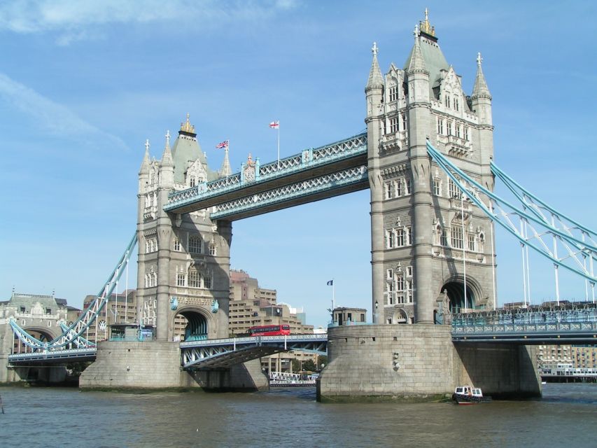 Full-Day London Experience: Tower, St. Pauls, Cruise & Guard - The route makes sense: Tower first, then St. Paul’s, Guard, and the Thames