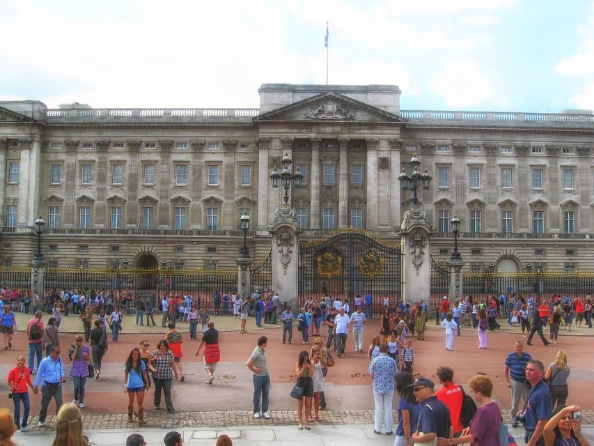 Full Day London Private Tour Including London Pass - Your London Pass extras: 80+ sites, audio guides, and Shard entry