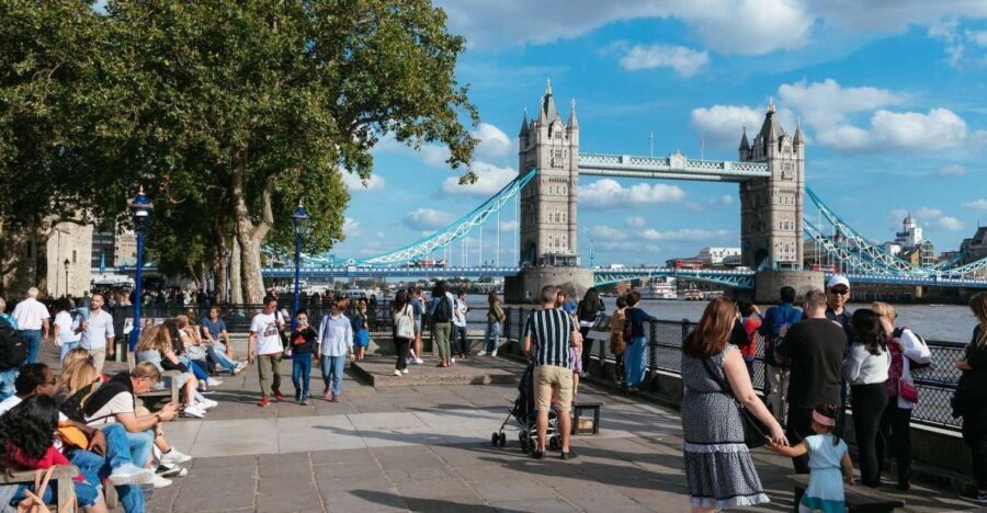Full Day London Tour in a Private Vehicle with Admission - Private-vehicle London in one day: what the route is really trying to do