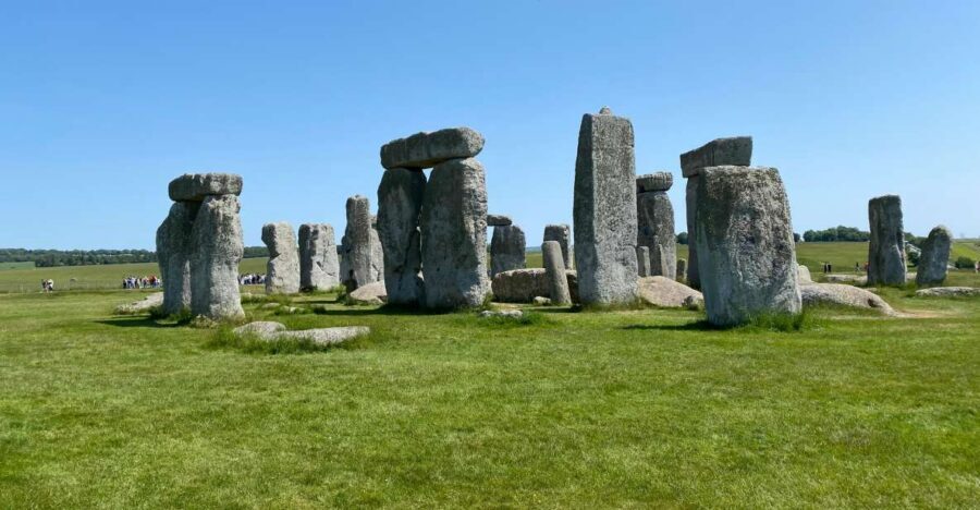 Individual trip to Stonehenge including pickup and drop off - Arriving at Stonehenge: tickets, the skip-the-line choice, and what you’ll see