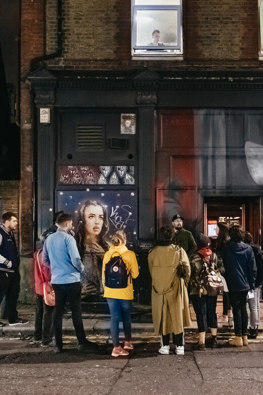 Jack the Ripper tour in Spanish - Meet by Altab Ali Park, then walk with a story from the start