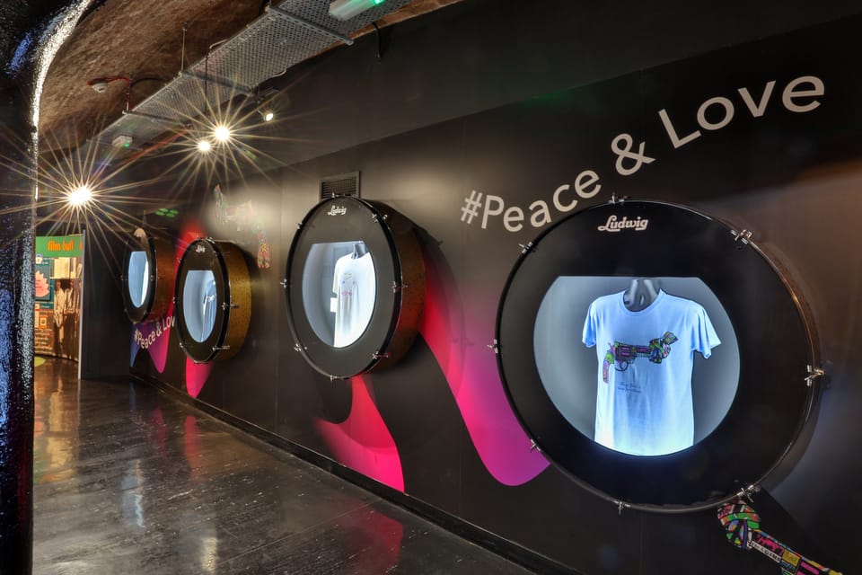 Liverpool and The Beatles Day Tour from London - Who should book this Liverpool Beatles day trip