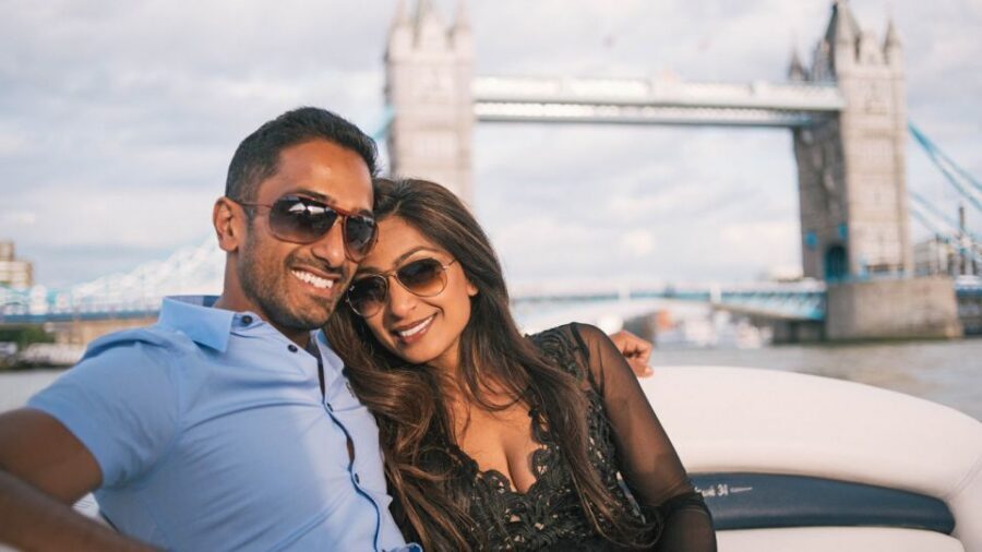 London: 2 hour private luxury yacht hire on the River Thames - The onboard experience: crew service, photos, and real comfort