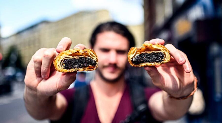 London: 3.5-Hour Shoreditch Street Food Tour - First stop: the freshly baked salt-beef bagel