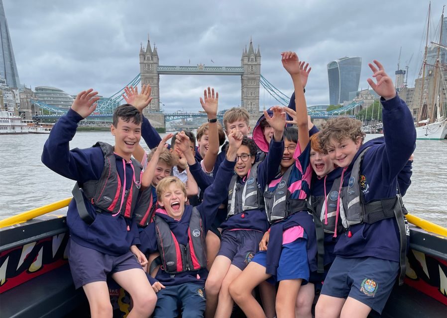 London: 40-Minute Thames Beast Jetboat Tour - The heart of the ride: 35 minutes of speed, turns, and Bond Tunes energy