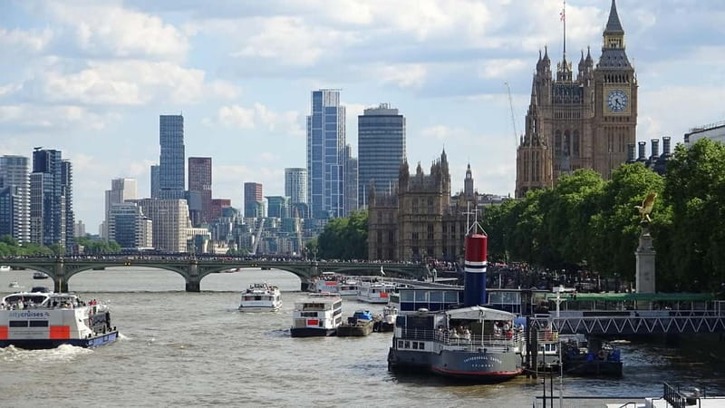 London: Boat Show Comedy Club Experience - Price and value: is $24.25 worth it?