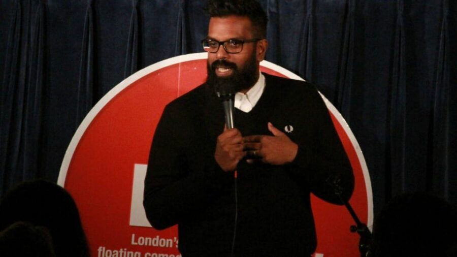 London: Boat Show Comedy Club New Material Night - Who should book this floating comedy night