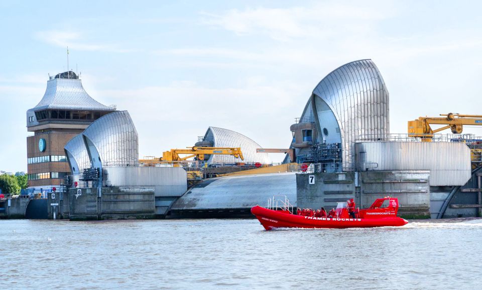 London: Break the Barrier Speed Boat Ride - Who should book this speed ride, and who should skip it