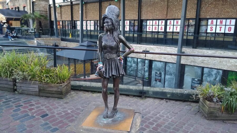 London: Camden Rock and Roll Music Walking Tour - What to wear and how to pace yourself