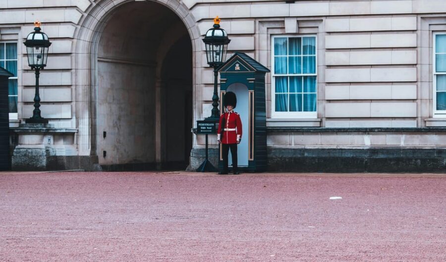 London: Changing of the Guard Experience and Landmarks Tour - Key highlights worth your attention