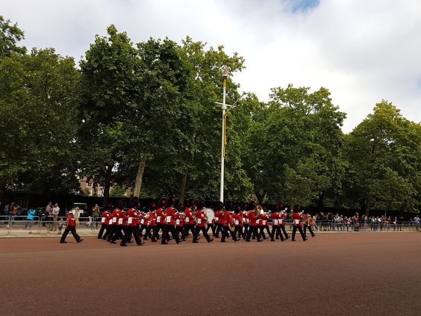 London: Changing of the Guard & Westminster Abbey - How the 5-hour day breaks down (and why it can feel longer or shorter)