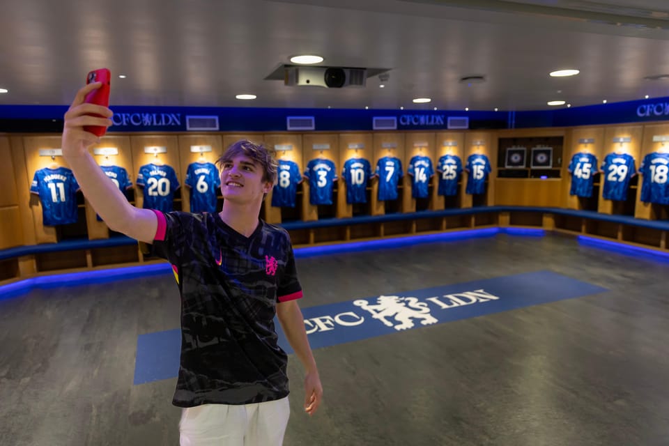 London: Chelsea FC Museum and Stamford Bridge Classic Tour - From Chelsea FC Museum to the Player’s Tunnel