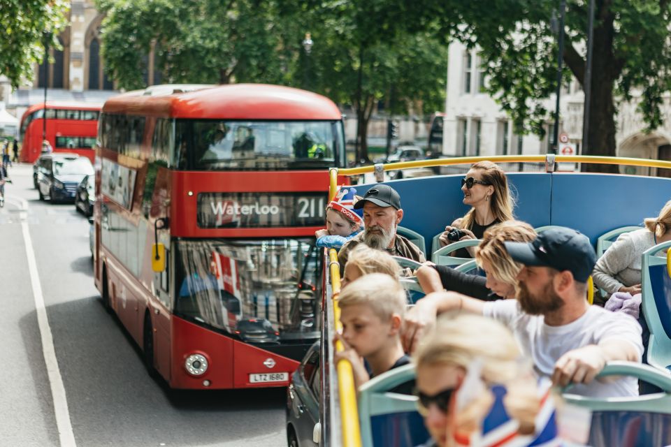 London: Children's Open Top Bus Tour - Weather, traffic, and what can change on the route