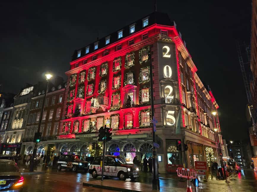 London: Christmas Lights Guided Walking Tour - Finding the meeting point (and why it matters)