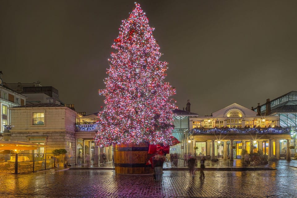 London: Christmas Lights Walking Tour - Mayfair Shop Windows: The Seasonal Retail Theatre