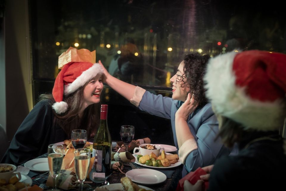 London: Christmas Party Dinner Cruise - A festive Thames cruise from Tower Pier