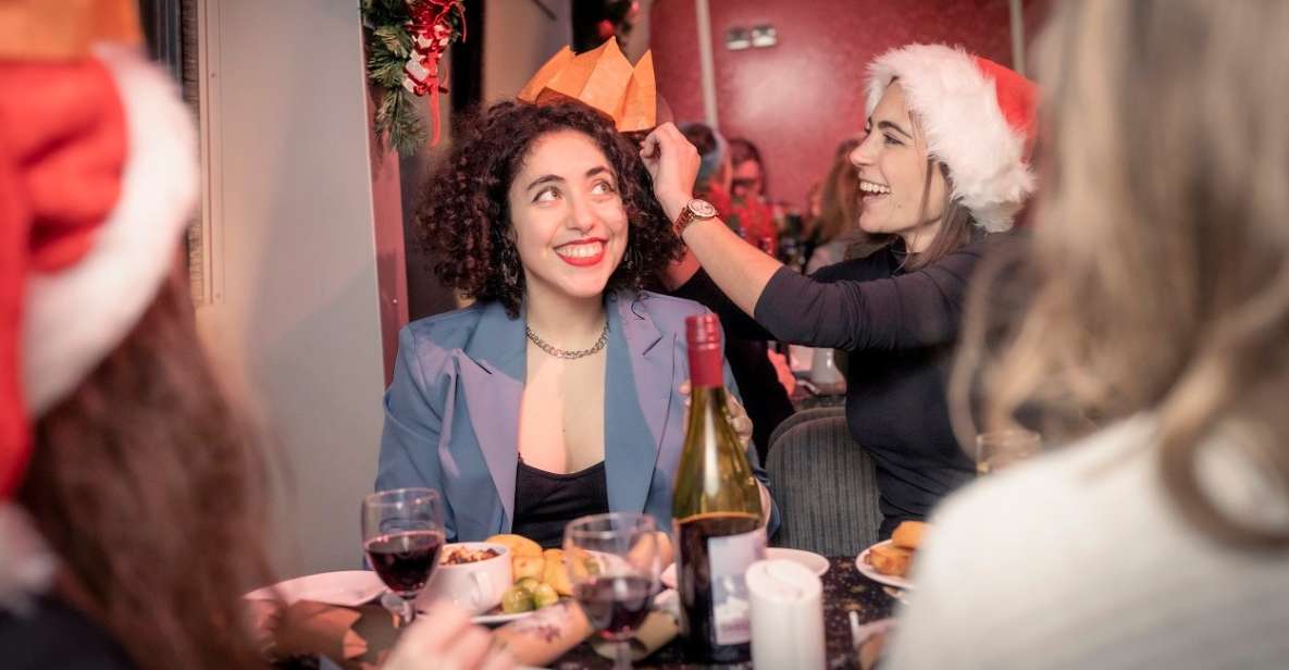 London: Christmas Party Dinner Cruise - Landmark spotting: what you’ll actually see lit up