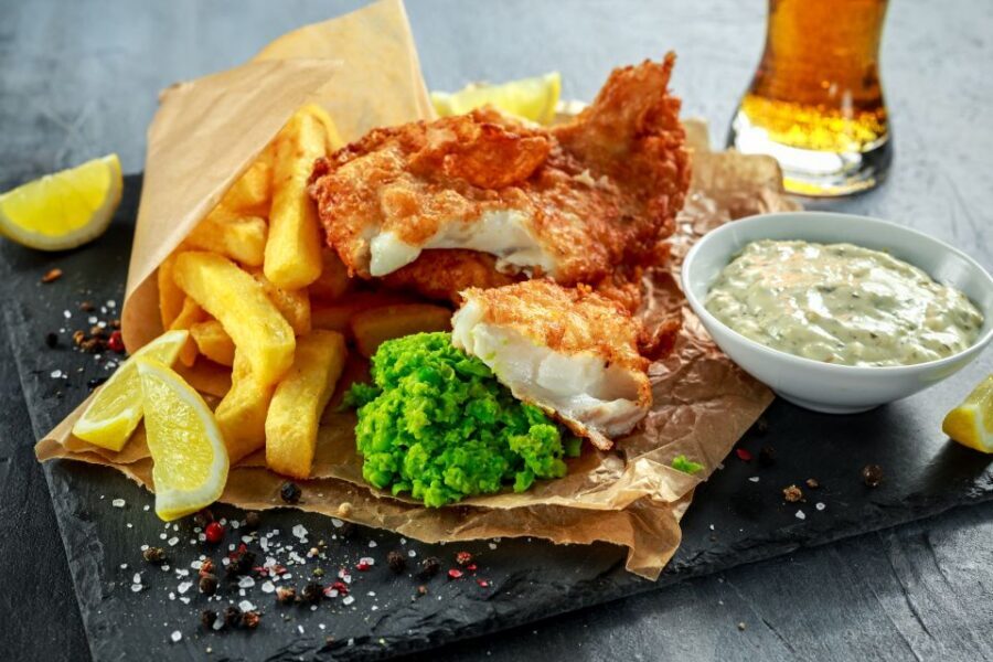 London: East End British Food & Drinks Private Walking Tour - Meeting at Shoreditch High Street: quick orientation so you don’t lose time