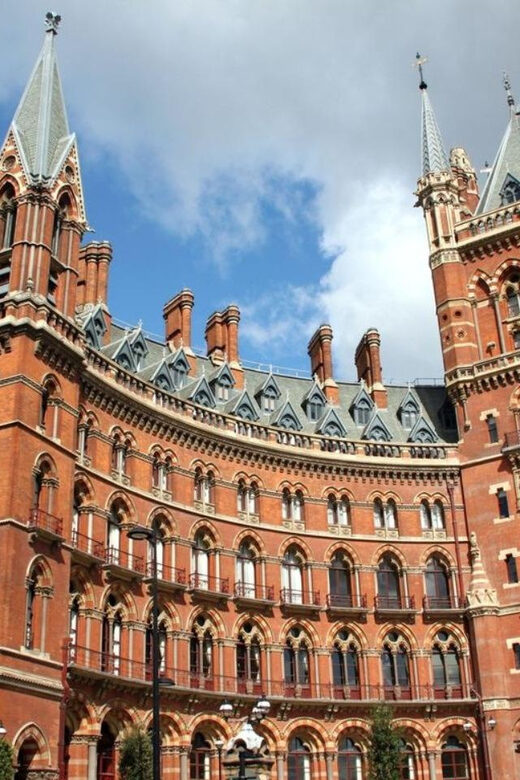 London: Family Harry Potter Movie Locations Tour (Private) - Starting at King’s Cross: the Platform 9¾ moment you should plan