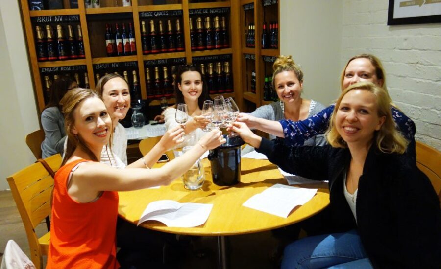London: Full-Day English Wine Tour with Lunch - Price and value: why $202 can make sense