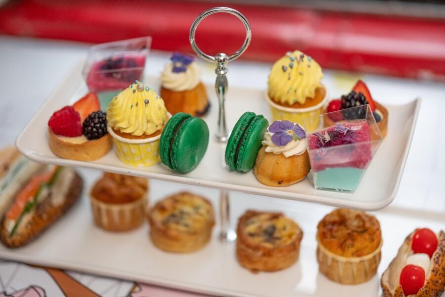 London: Gin and Afternoon Tea Bus Tour with Audio Guide - Quick take: should you put this on your London list?