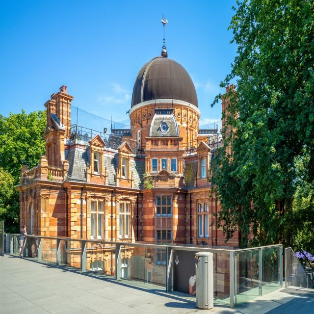 London: Greenwich Highlights Private Tour and Thames Cruise - Queen’s House, maritime museums, and the street-level rhythm of sights