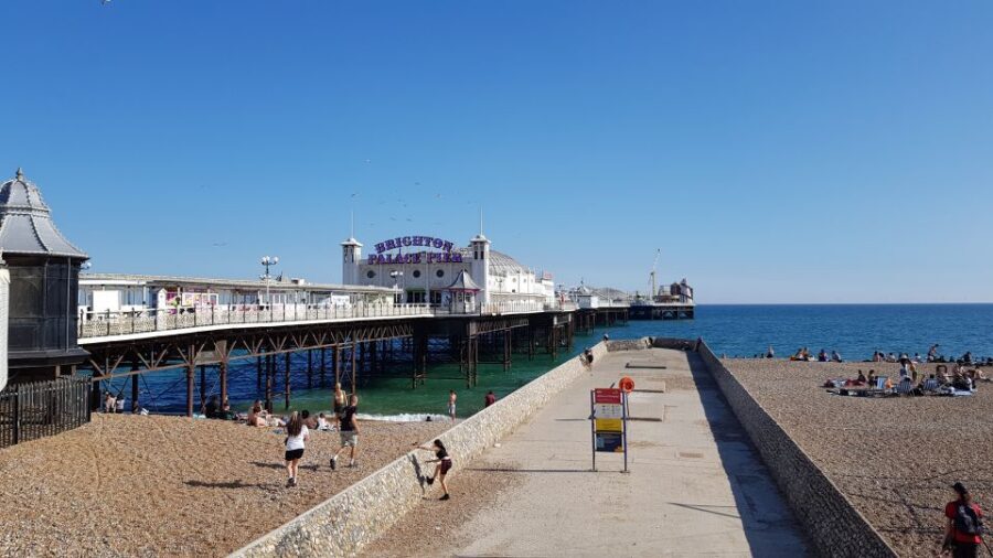 London: Guided Day Trip to Brighton and Seven Sisters - Fish and chips by the sea: built-in lunch timing (and how to handle it)
