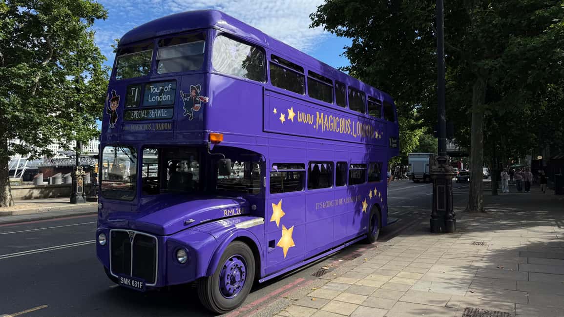London: Guided Harry Potter Coach Tour of Locations - The Ministry of Magic entrance: Order of the Phoenix in real life