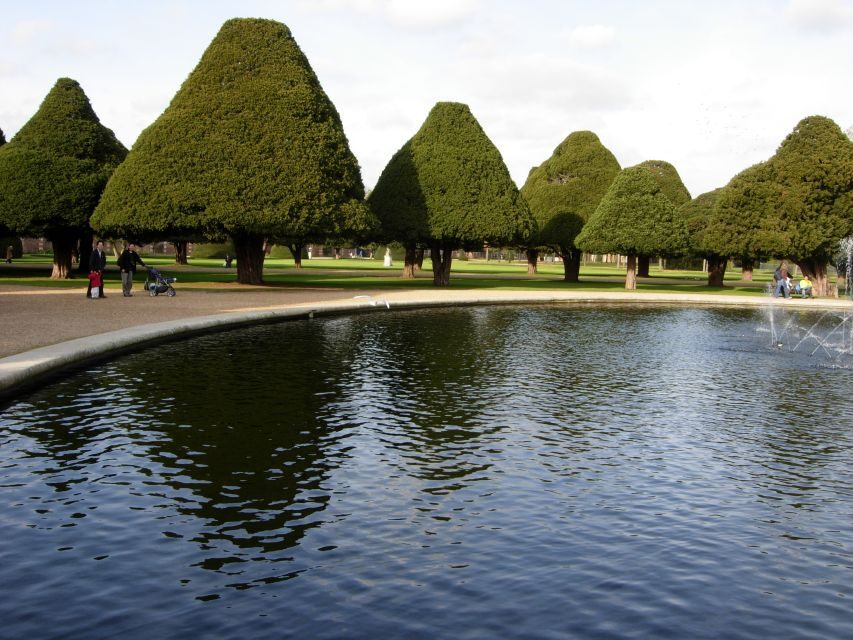 London: Hampton Court Private Guided Tour - Hampton Court in four hours: where the time goes